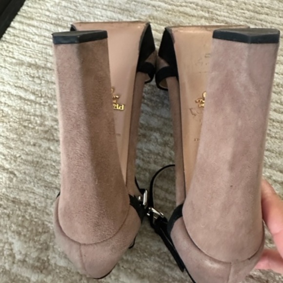 PRADA - ROSE PINK SUEDE ANKLE STRAP HEELS (SIZE 37.5 EU/ 7.5 US) (ORIG $720) - Picture 13 of 15